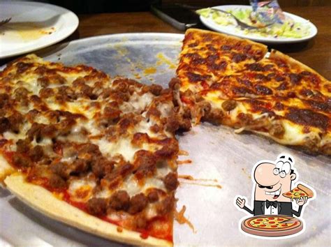 Dan's pizza - Dan’s Pizza beats out all of the competition with flying colors. Noah Villanueva on Google (February 14, 2019, 1:59 pm) I heard about Dan’s through other neighbors and since I’m fairly new to the area, I tried it out. It lived up to the hype and then some! Some of the best pizza I’ve ever had and the wings were great too.